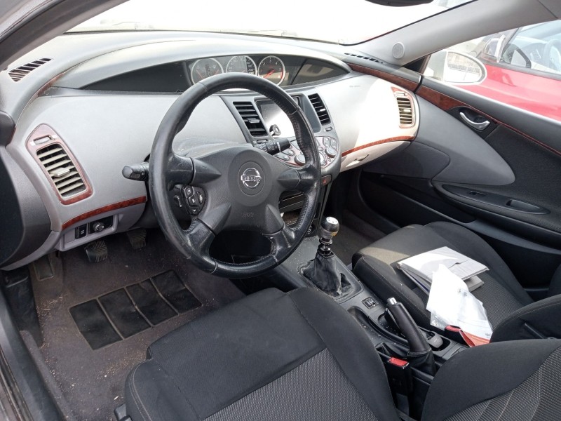 nissan primera (p12) del año 2003