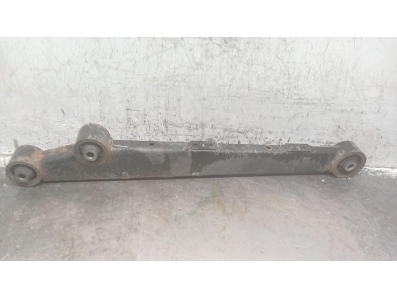 Recambio de brazo suspension inferior trasero izquierdo para citroën c-zero referencia OEM IAM   