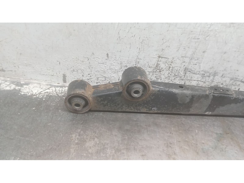 Recambio de brazo suspension inferior trasero izquierdo para citroën c-zero referencia OEM IAM   