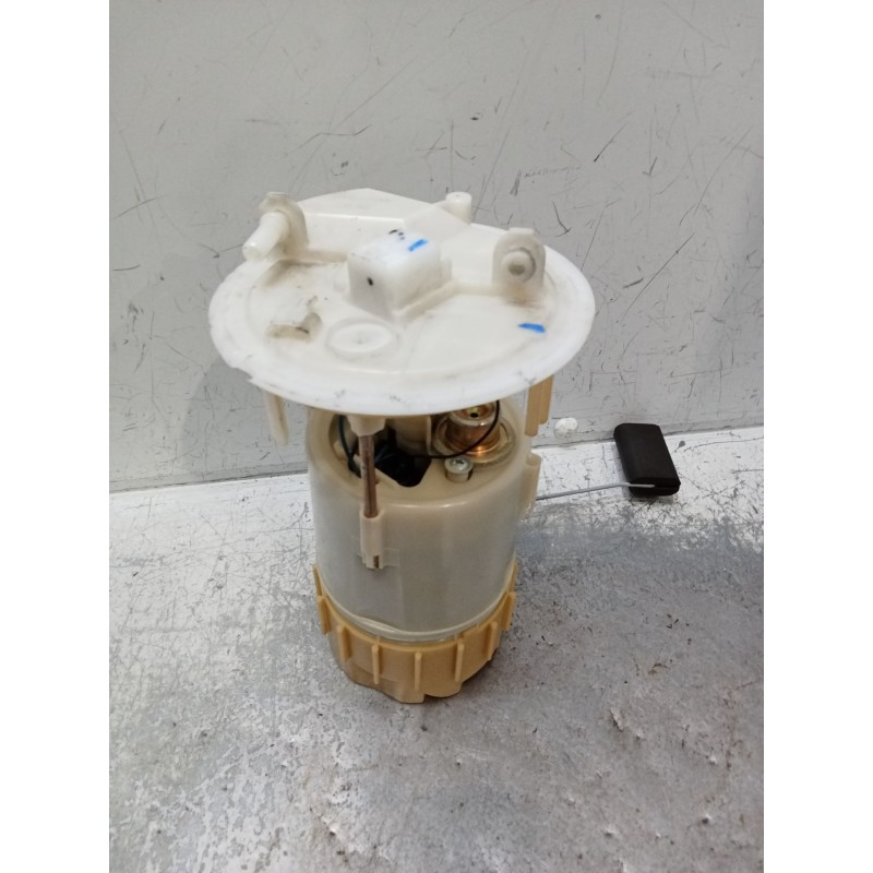 Recambio de bomba combustible para renault megane ii (bm0/1_, cm0/1_) 1.6 16v (bm0c, cm0c) referencia OEM IAM   