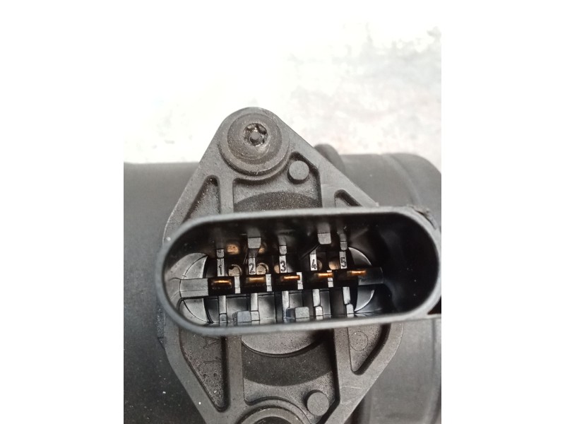 Recambio de caudalimetro para audi a4 b6 (8e2) 2.0 referencia OEM IAM 0280218058 06B133471A 