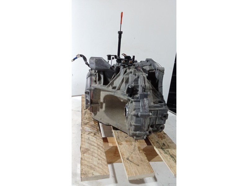 Recambio de caja cambios para hyundai elantra iii sedán (xd) 1.6 referencia OEM IAM A83AU446700 AUTOMATICO C092375080123071