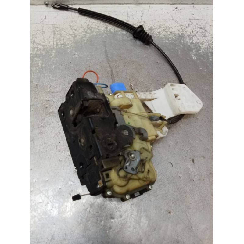Recambio de motor cierre centralizado trasero derecho para seat ibiza iii (6l1) 1.4 tdi referencia OEM IAM   
