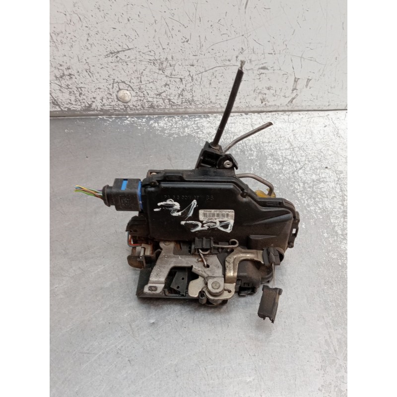 Recambio de motor cierre centralizado delantero izquierdo para skoda fabia i combi (6y5) 1.4 tdi referencia OEM IAM 3B1837015AM 