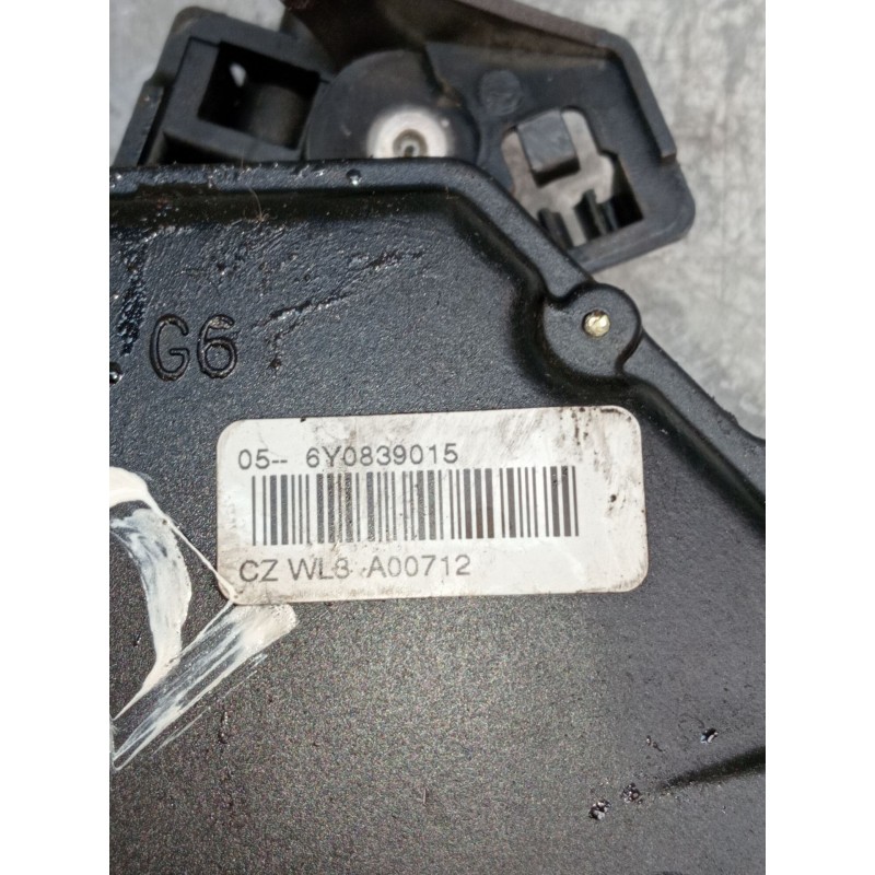Recambio de motor cierre centralizado trasero izquierdo para skoda fabia i combi (6y5) 1.4 tdi referencia OEM IAM 6Y0839015 5P 