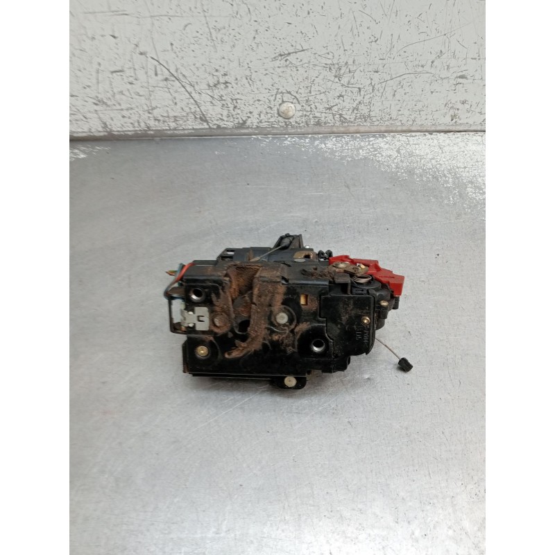 Recambio de motor cierre centralizado trasero derecho para skoda fabia i combi (6y5) 1.4 tdi referencia OEM IAM 6Y0839016 5P 
