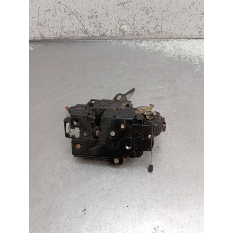 Recambio de motor cierre centralizado delantero derecho para skoda octavia i (1u2) 1.9 tdi referencia OEM IAM  5P 