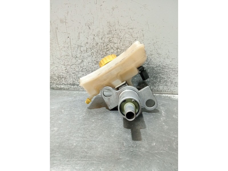 Recambio de bomba freno para audi a4 b6 (8e2) 2.0 referencia OEM IAM 8E0611301C 320670093 