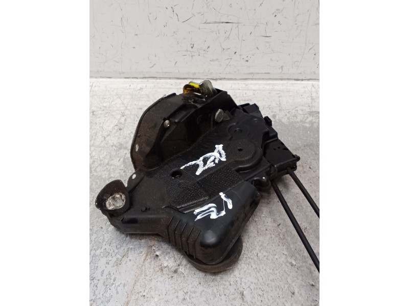 Recambio de motor cierre centralizado delantero izquierdo para toyota yaris (_p9_) 1.4 d-4d (nlp90_) referencia OEM IAM 3P  