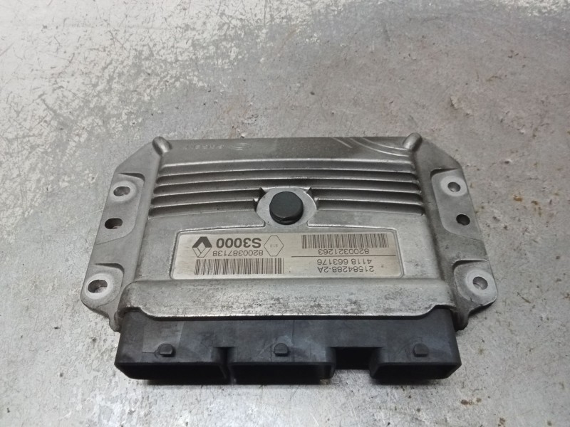 Recambio de centralita motor uce para renault megane ii (bm0/1_, cm0/1_) 1.6 16v (bm0c, cm0c) referencia OEM IAM 8200321263 8200