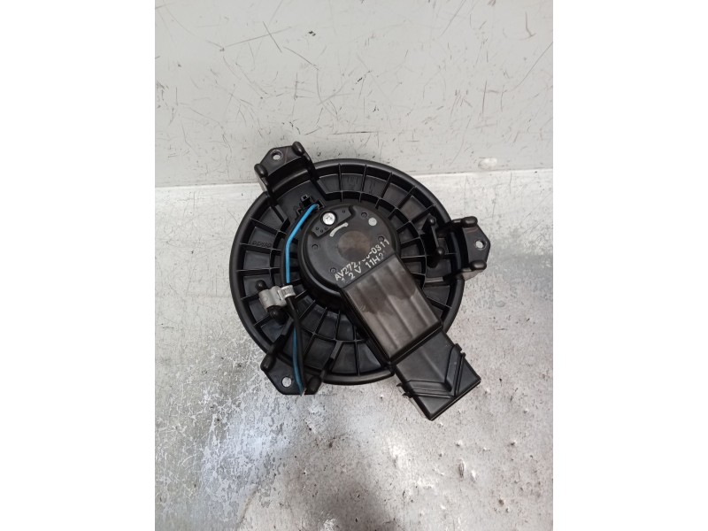 Recambio de motor calefaccion para toyota yaris (_p9_) 1.4 d-4d (nlp90_) referencia OEM IAM   