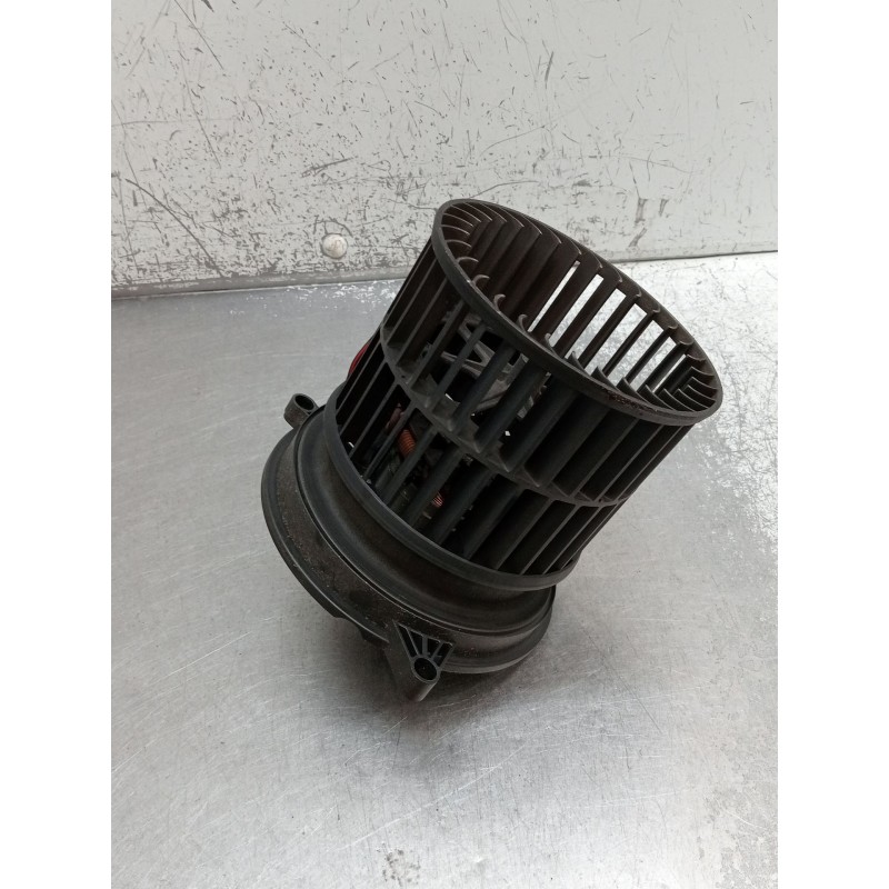 Recambio de motor calefaccion para ford fiesta v (jh_, jd_) 1.4 16v referencia OEM IAM 1736005401  