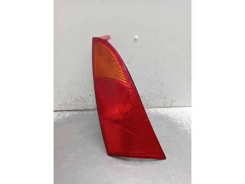 Recambio de piloto trasero izquierdo para ford focus i (daw, dbw) 1.8 tdci referencia OEM IAM   