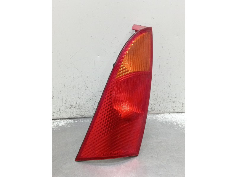 Recambio de piloto trasero derecho para ford focus i (daw, dbw) 1.8 tdci referencia OEM IAM   