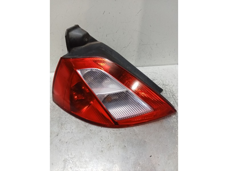 Recambio de piloto trasero izquierdo para renault megane ii (bm0/1_, cm0/1_) 1.6 16v (bm0c, cm0c) referencia OEM IAM   