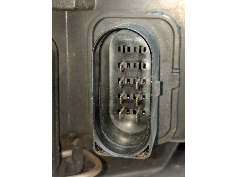 Recambio de faro izquierdo para ford focus i (daw, dbw) 1.8 tdci referencia OEM IAM 2M5113W030BE  