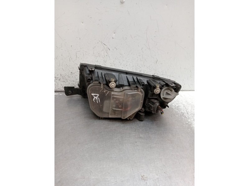 Recambio de faro derecho para skoda fabia i combi (6y5) 1.4 tdi referencia OEM IAM   
