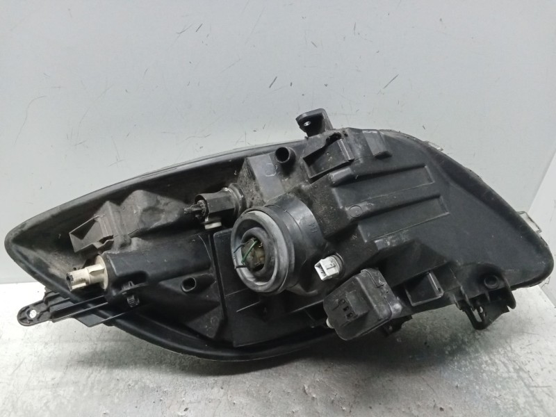 Recambio de faro izquierdo para toyota yaris (_p9_) 1.4 d-4d (nlp90_) referencia OEM IAM   
