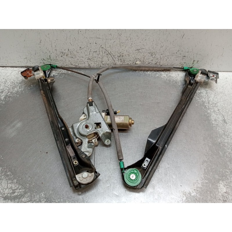 Recambio de elevalunas delantero izquierdo para ford focus i (daw, dbw) 1.8 tdci referencia OEM IAM FR016C0170A 3P 