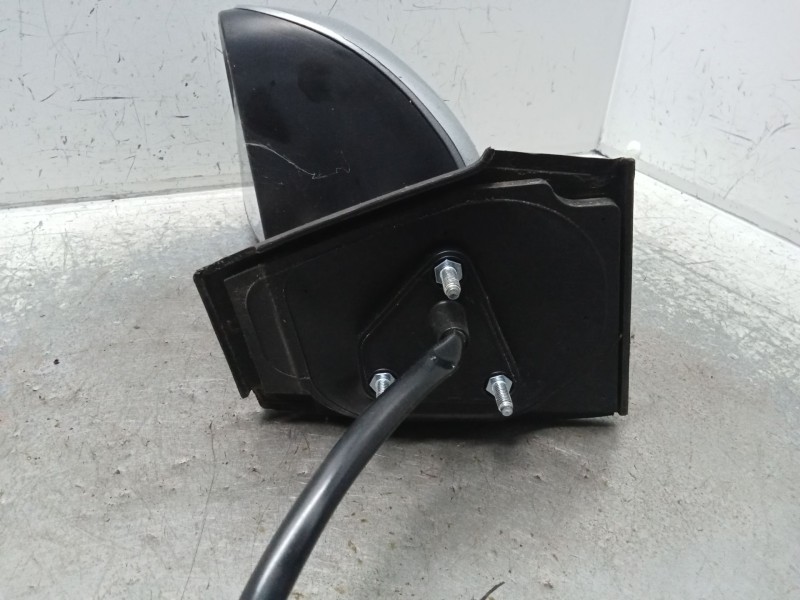 Recambio de retrovisor izquierdo para toyota yaris (_p9_) 1.4 d-4d (nlp90_) referencia OEM IAM 1 CABLE CON 5 CABLES  