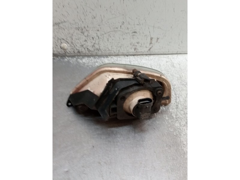 Recambio de faro antiniebla izquierdo para ford focus i (daw, dbw) 1.8 tdci referencia OEM IAM 2M5115201AH  