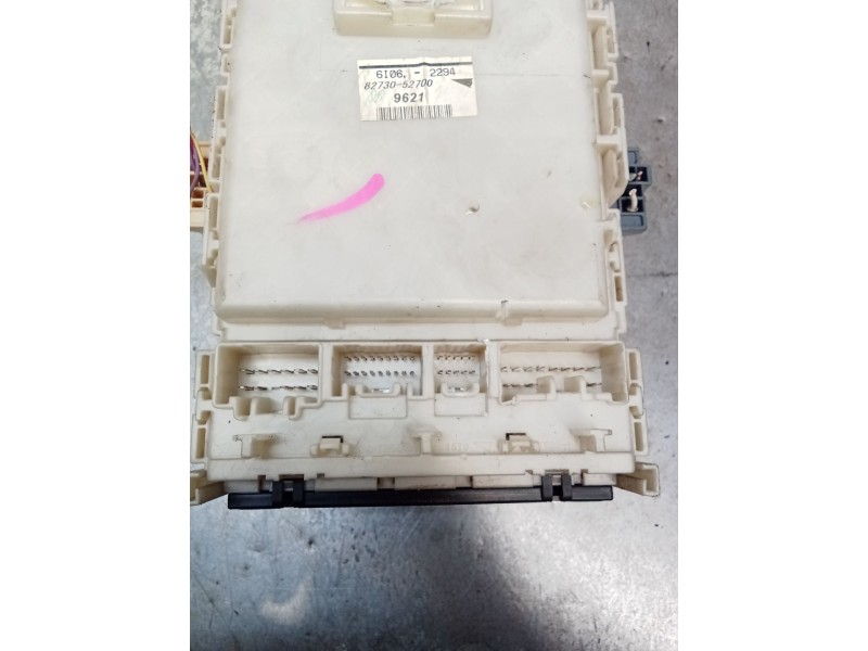 Recambio de caja reles / fusibles para toyota yaris (_p9_) 1.4 d-4d (nlp90_) referencia OEM IAM 61062294 8273052700 