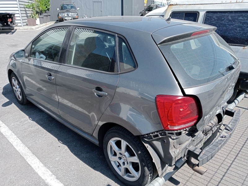 volkswagen polo v (6r1, 6c1) del año 2010
