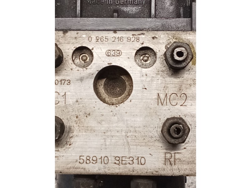 Recambio de abs para kia sorento i (jc) 2.5 crdi referencia OEM IAM 0273004660 0265216928 589103E310