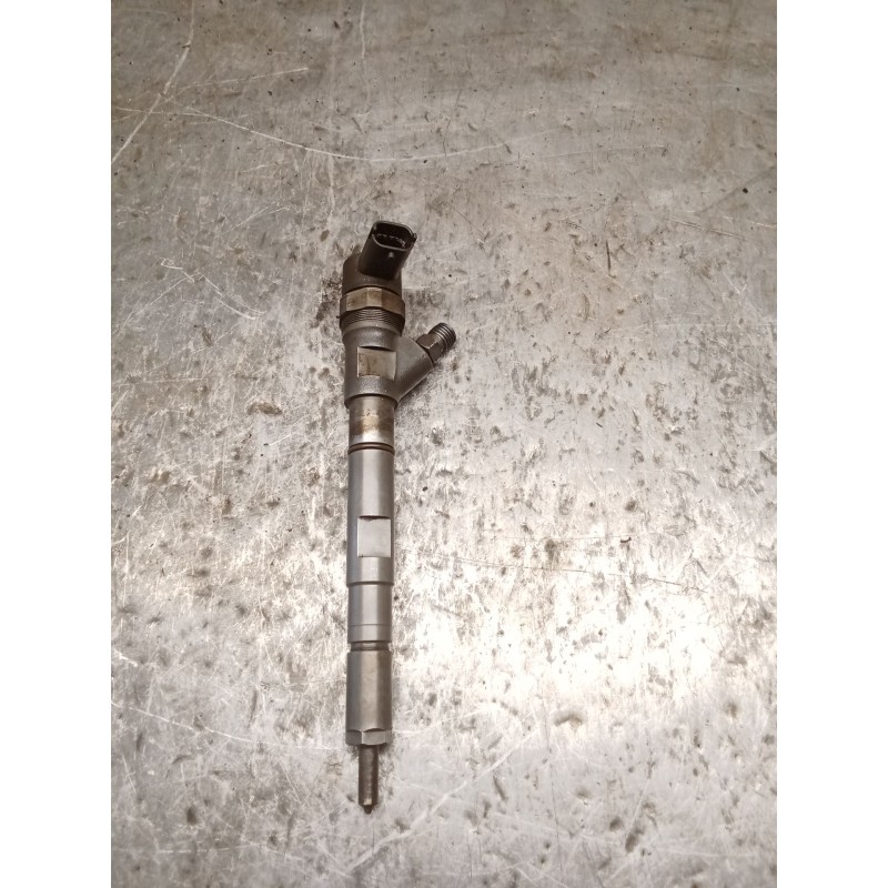 Recambio de inyector para kia sorento i (jc) 2.5 crdi referencia OEM IAM 0445110186 338004A160 BOSCH