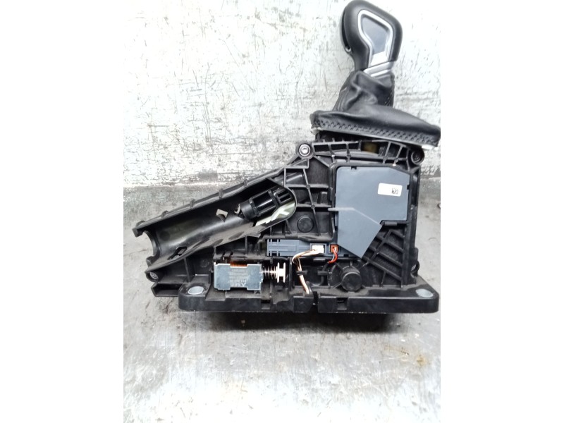 Recambio de palanca cambio para volvo xc60 business plus 2wd referencia OEM IAM 81380300 P32240584 