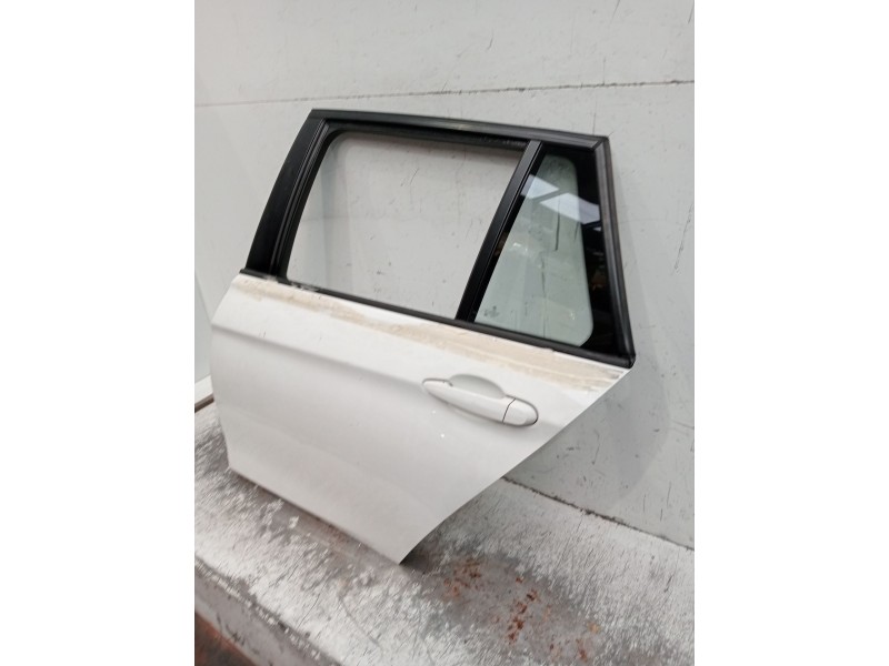 Recambio de puerta trasera izquierda para bmw 3 touring (f31) 318 d referencia OEM IAM  5P 