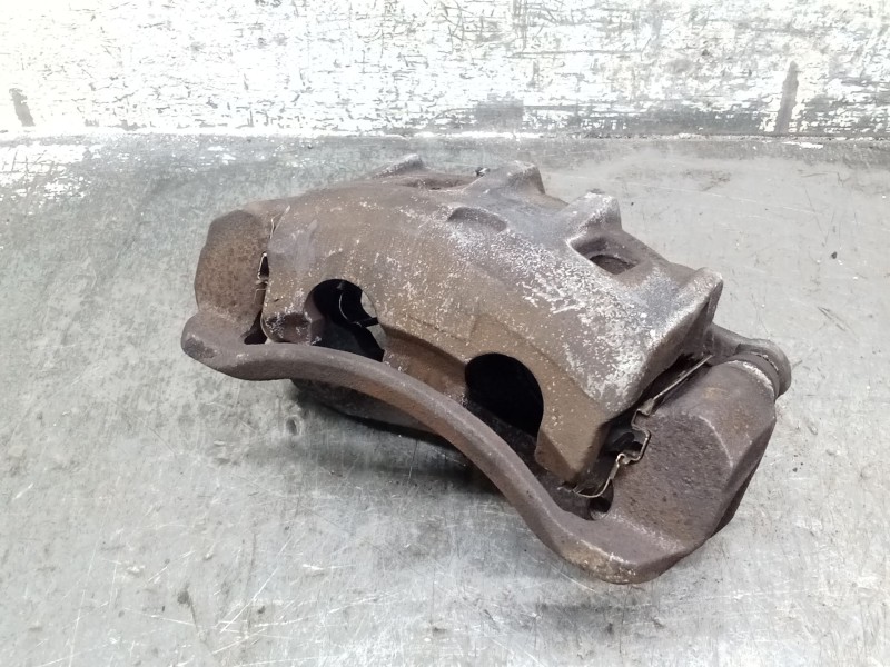 Recambio de pinza freno delantera derecha para kia sorento i (jc) 2.5 crdi referencia OEM IAM   