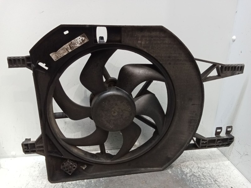 Recambio de electroventilador para nissan primastar furgoneta (x83) 1.9 dci 100 referencia OEM IAM   