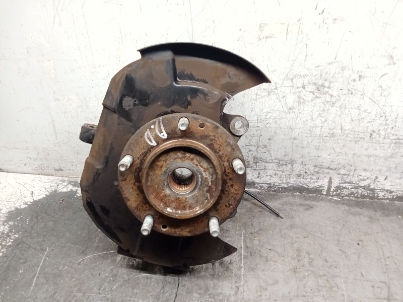 Recambio de mangueta delantera derecha para kia sorento i (jc) 2.5 crdi referencia OEM IAM   