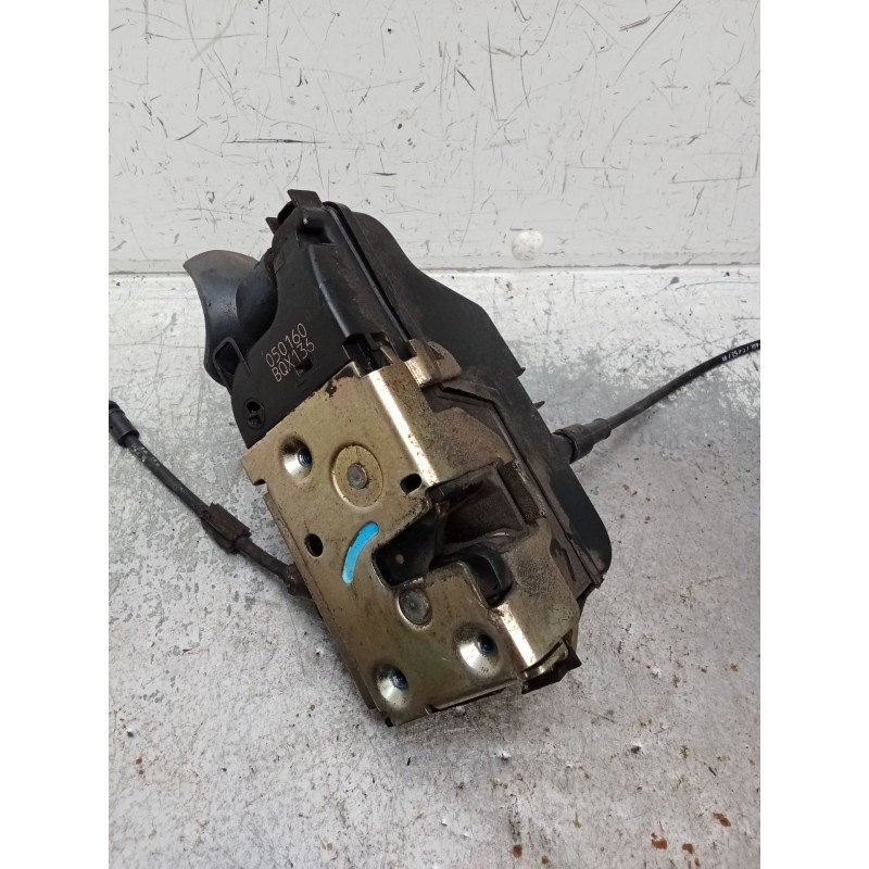 Recambio de motor cierre centralizado delantero izquierdo para nissan primera (p12) 2.0 referencia OEM IAM 050160 BQX136 5P
