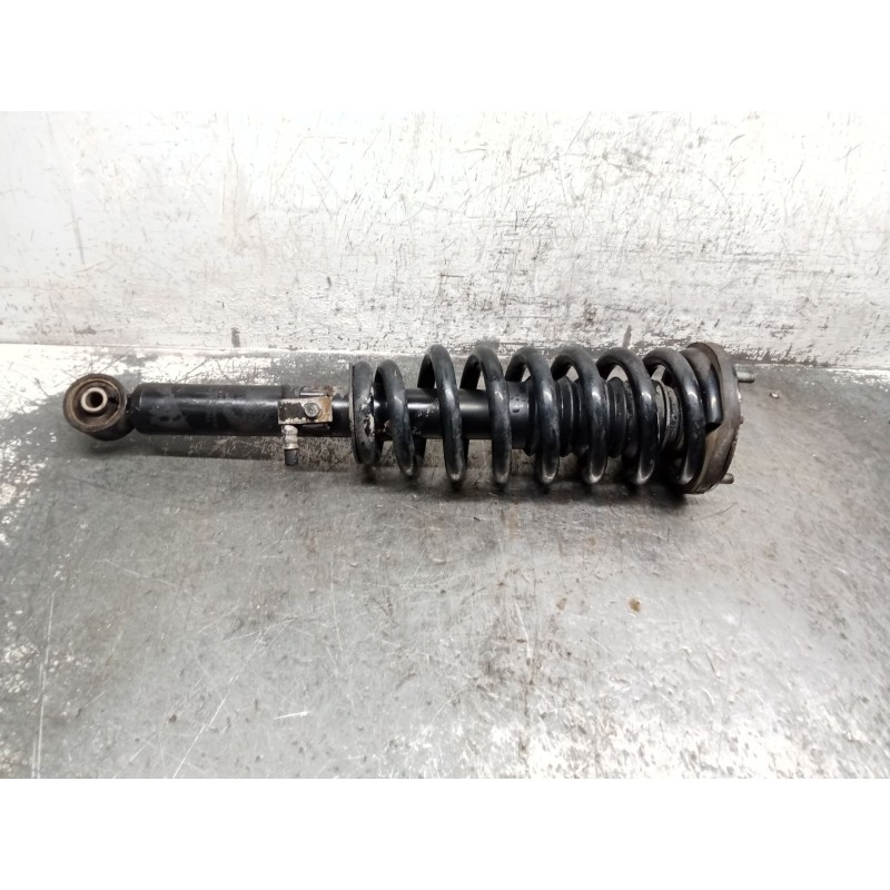 Recambio de amortiguador delantero izquierdo para kia sorento i (jc) 2.5 crdi referencia OEM IAM 546303E023  