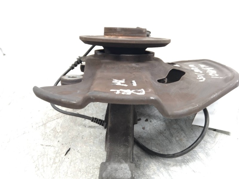 Recambio de mangueta delantera izquierda para mercedes clase b (w245) 1.5 cat referencia OEM IAM   