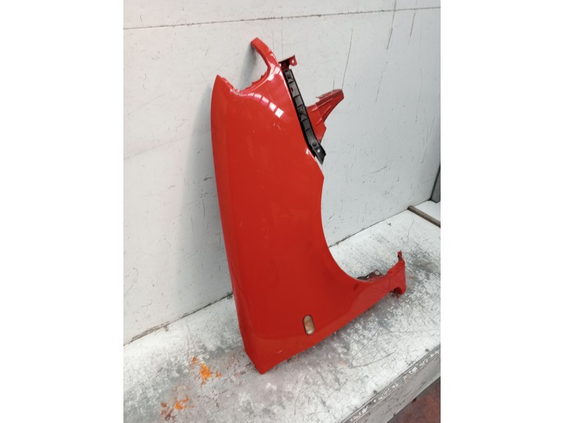 Recambio de aleta delantera derecha para seat arosa (6h1) 1.7 sdi referencia OEM IAM   