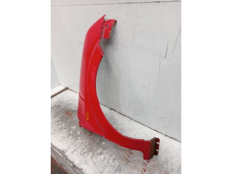 Recambio de aleta delantera derecha para ford fusion (ju_) 1.4 referencia OEM IAM   