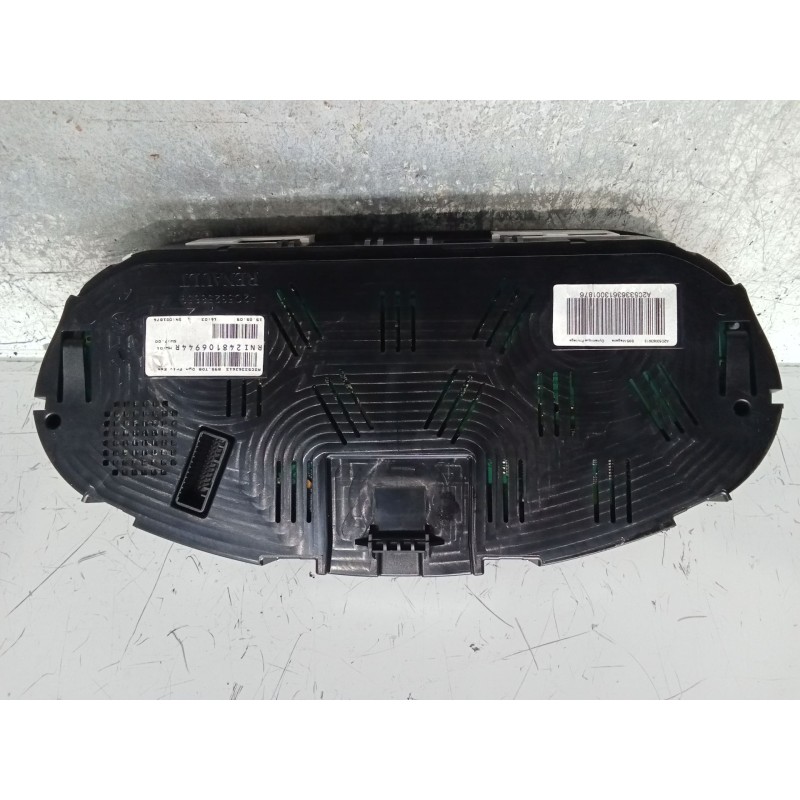 Recambio de cuadro instrumentos para renault megane iii hatchback (bz0/1_, b3_) 1.6 16v (bz1b, bz1h) referencia OEM IAM A2C53363