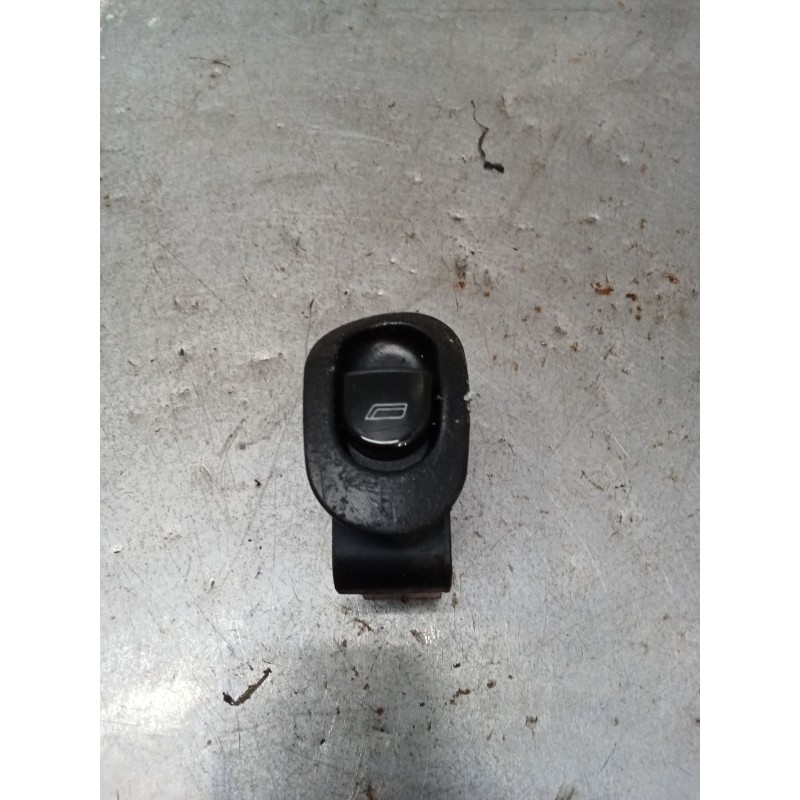 Recambio de mando elevalunas delantero derecho para lancia lybra (839_) 1.9 jtd (839.axi1a, 839.axn1a, 839.cxl1a) referencia OEM