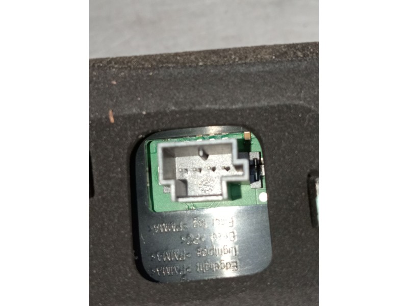 Recambio de piloto trasero izquierdo interior para volvo xc60 business plus 2wd referencia OEM IAM   