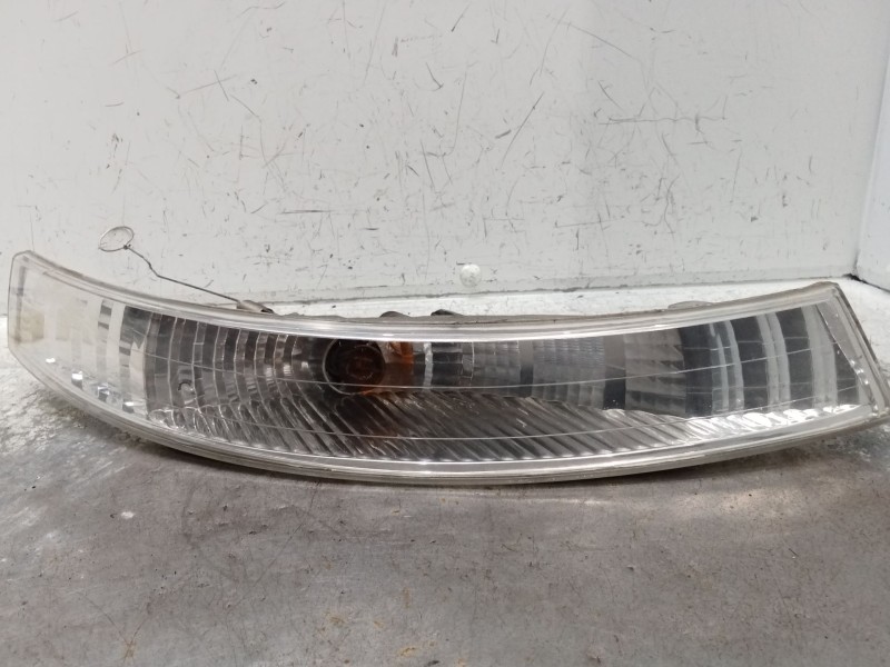 Recambio de piloto delantero derecho para nissan primastar furgoneta (x83) 1.9 dci 100 referencia OEM IAM   