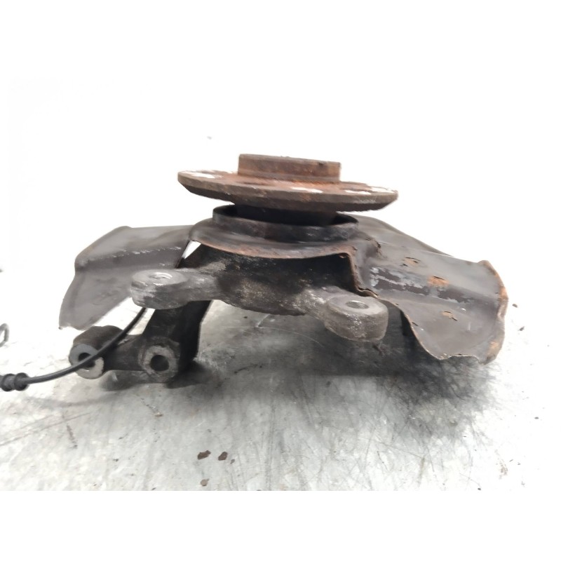 Recambio de mangueta delantera izquierda para mercedes clase b (w245) 2.0 cdi cat referencia OEM IAM   