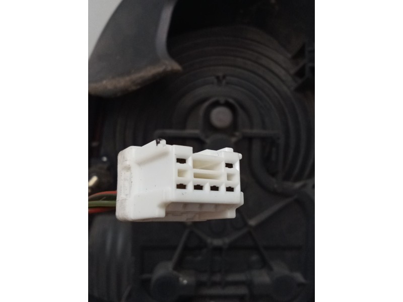 Recambio de piloto trasero izquierdo para nissan primera (p12) 2.0 referencia OEM IAM 89025257  