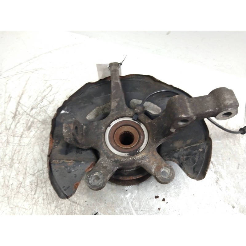 Recambio de mangueta delantera izquierda para mercedes clase b (w245) 2.0 cdi cat referencia OEM IAM   