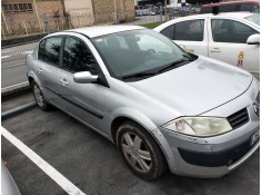 renault megane ii classic berlina del año 2005