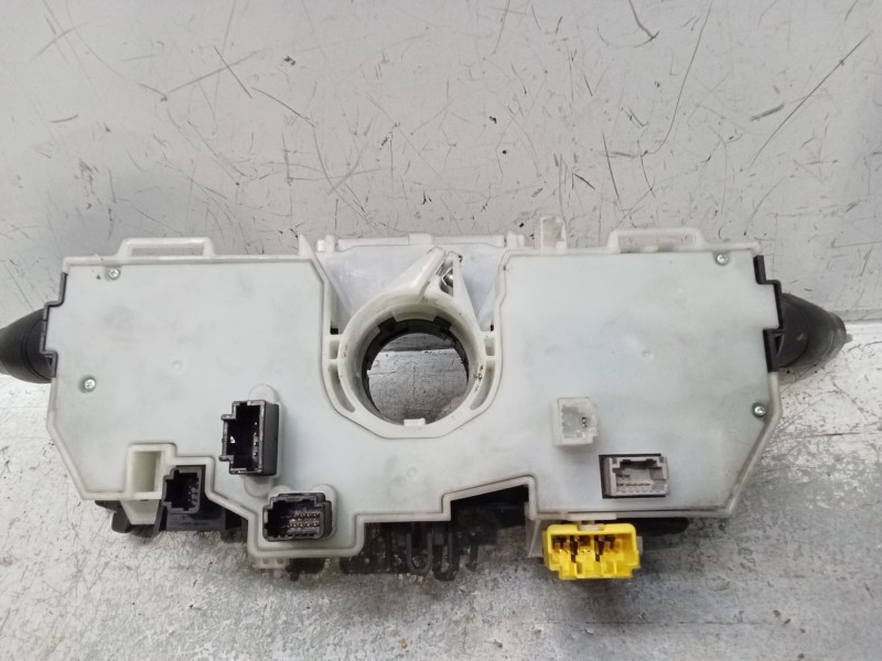 Recambio de mando luces para renault megane iii hatchback (bz0/1_, b3_) 1.6 16v (bz1b, bz1h) referencia OEM IAM 255670019R  