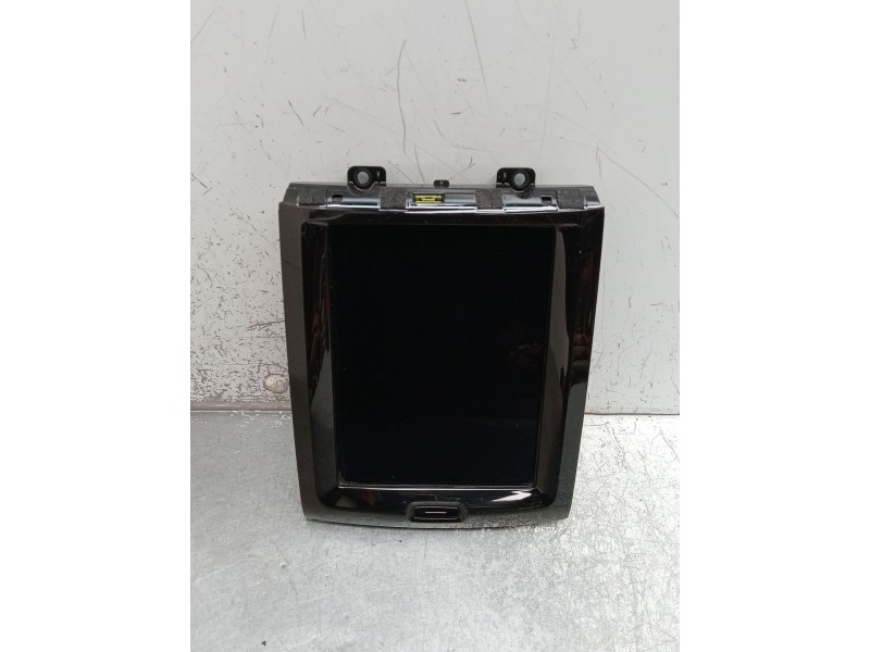 Recambio de pantalla multifuncion para volvo xc60 business plus 2wd referencia OEM IAM 32247465AA QV00004A 