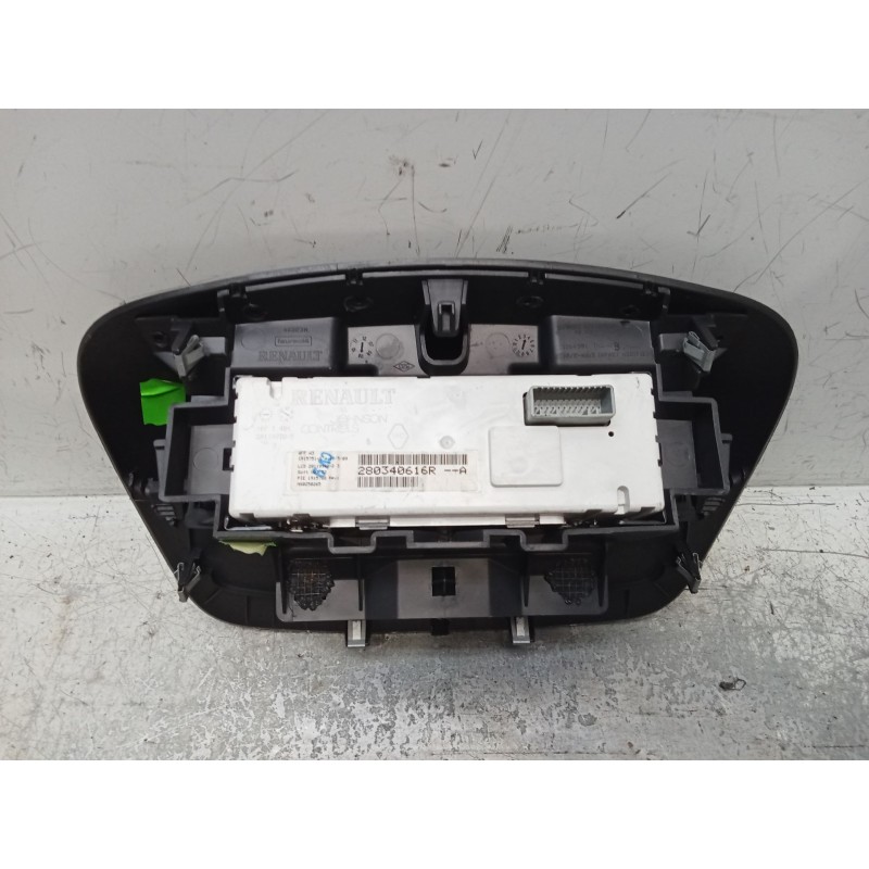 Recambio de pantalla multifuncion para renault megane iii hatchback (bz0/1_, b3_) 1.6 16v (bz1b, bz1h) referencia OEM IAM 280340